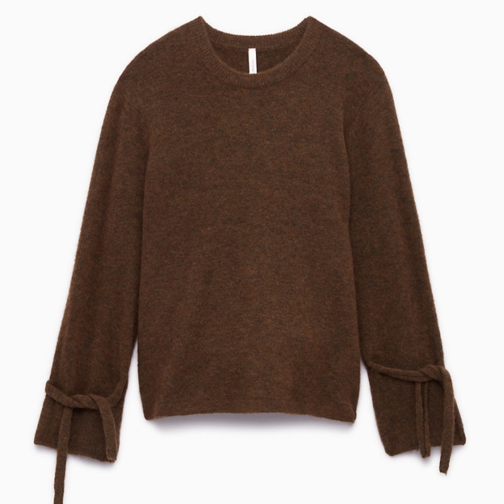 The Group by Babaton Malcorra sweater